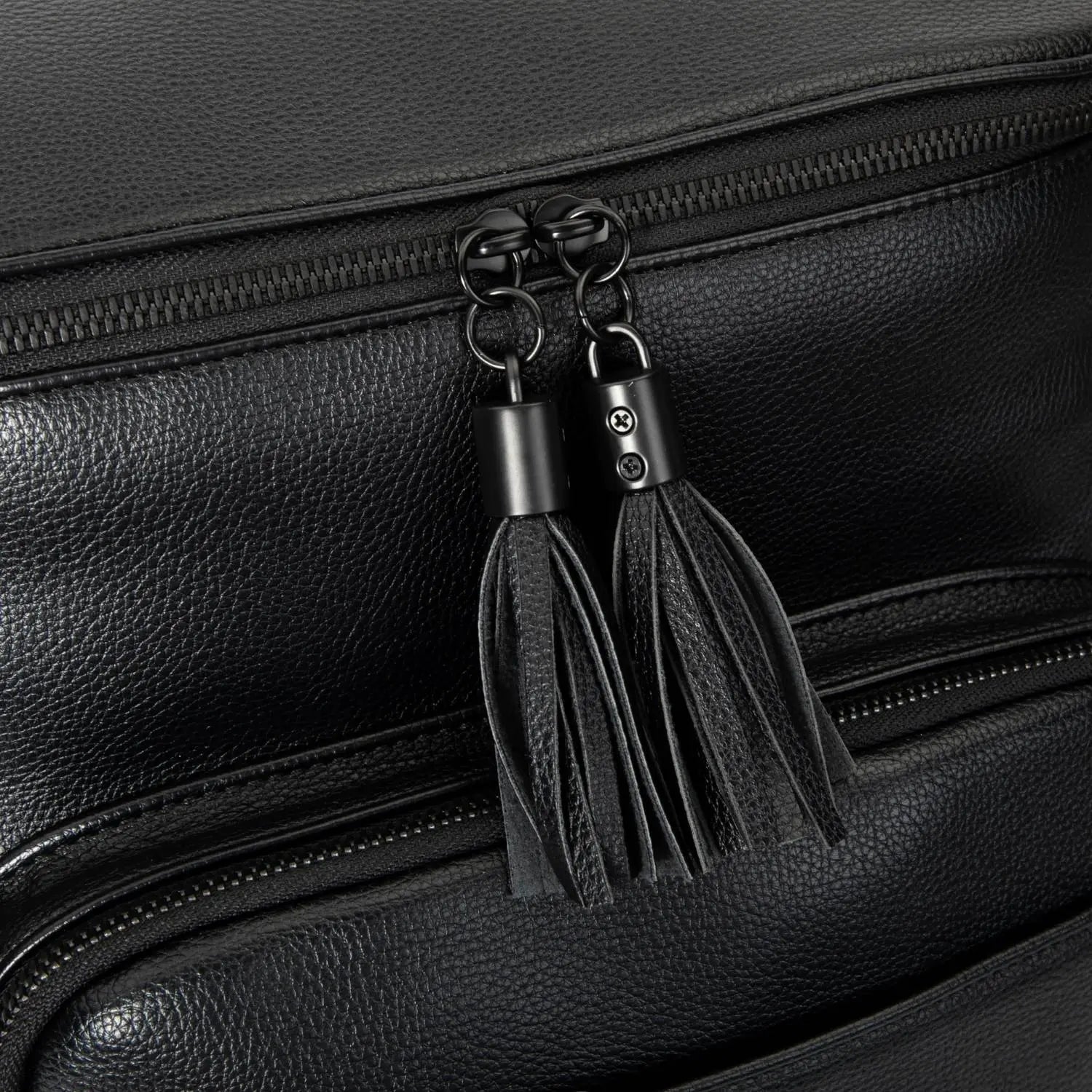 Black nappy bag backpack tassel with black hardware – elegant finishing touch close-up